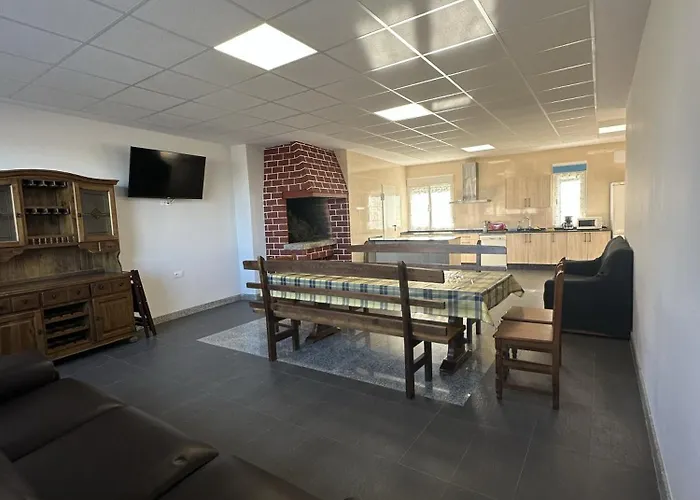 La Fuente Holiday home